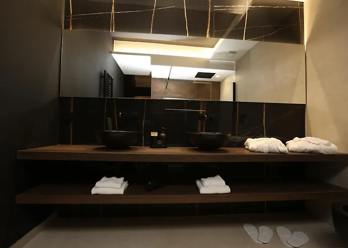 Il Moro Luxury Couette-café