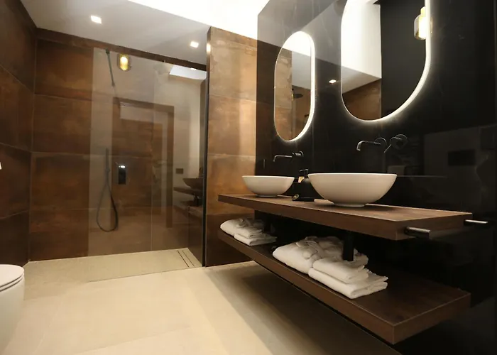 ベッド・アンド・ブレックファスト Il Moro Luxury 4*